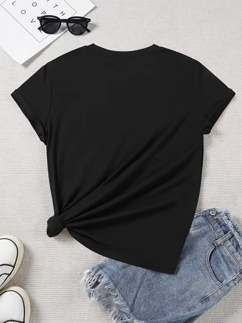 緑のトップスとピンクのパンツを着たキャラクターのイラストが描 - Korean Pants Lifestyle のレビューと価格